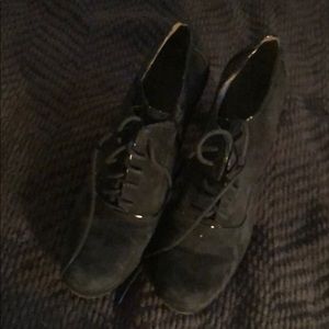 Circa Joan & David lace up oxford pumps